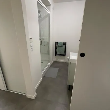 Bright And Peaceful With Extendable Bed Apartment