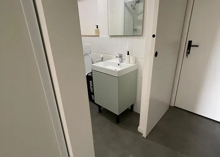 Bright And Peaceful With Extendable Bed Apartment *